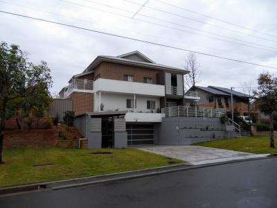 Robert Street Penrith